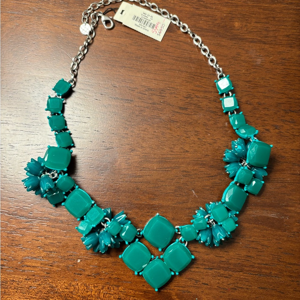 Elegant Teal Necklace